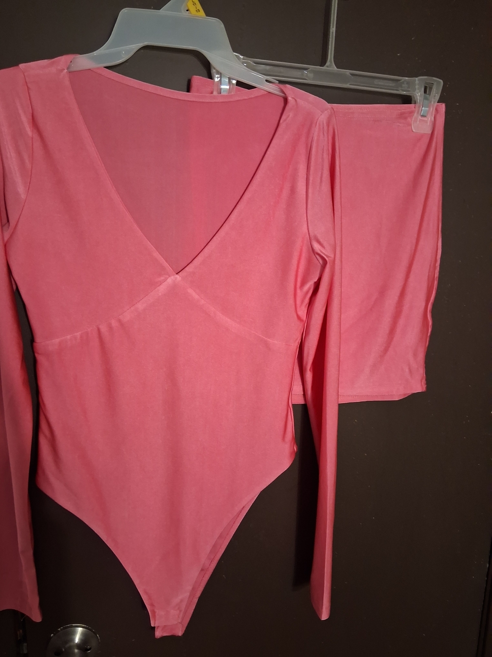 ‼️SOLD‼️Pink Long Sleeve V-Neck Bodysuit Set